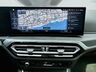 BMW 3 Serie 2024 AWD 330i xDrive 4dr Sedán