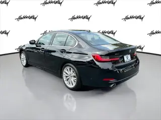 BMW 3 Serie 2024 AWD 330i xDrive 4dr Sedán