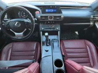 Lexus IS 200t 2016