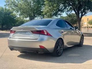Lexus IS 200t 2016