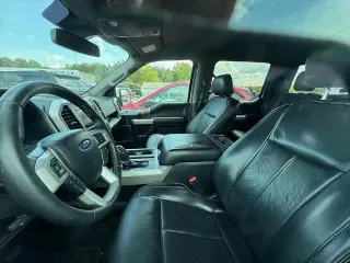 Ford F-150 2019 4x2 Lariat 4dr SuperCrew con cabina de 5.5 metros de largo