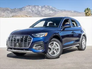 Audi Q5 2023 AWD quattro Premium 40 TFSI 4dr SUV