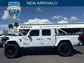 Jeep Gladiator 2022 4x4 Overland 4dr Crew Cab 5.0 ft. SB