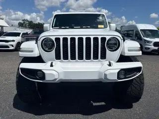 Jeep Gladiator 2022 4x4 Overland 4dr Crew Cab 5.0 ft. SB