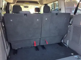 Ford Transit Connect 2022 XLT 4 puertas LWB furgoneta con puerta trasera elevadora