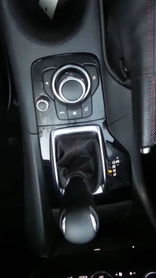 Mazda MAZDA3 2014