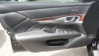 Infiniti Q70L 2015