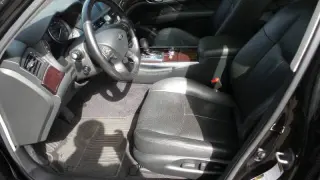 Infiniti Q70L 2015