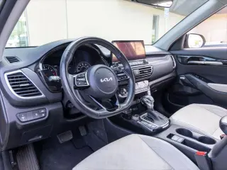 Kia Seltos 2023 AWD SX 4dr SUV