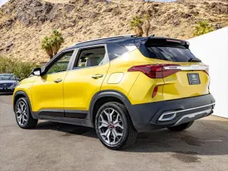 Kia Seltos 2023 AWD SX 4dr SUV
