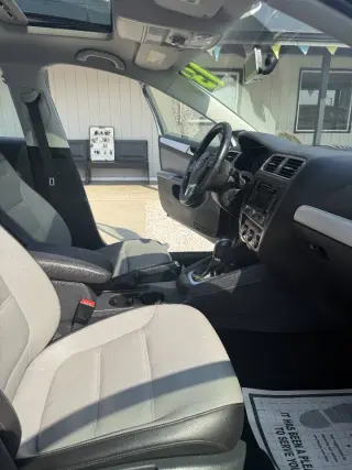 Volkswagen Jetta 2013