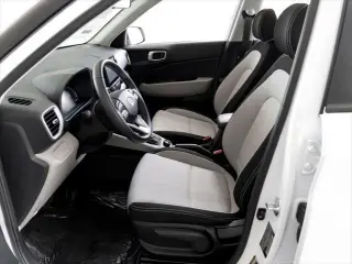 Hyundai VENUE 2025 SEL 4dr Crossover