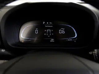 Hyundai VENUE 2025 SEL 4dr Crossover