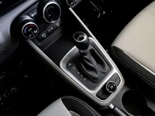 Hyundai VENUE 2025 SEL 4dr Crossover