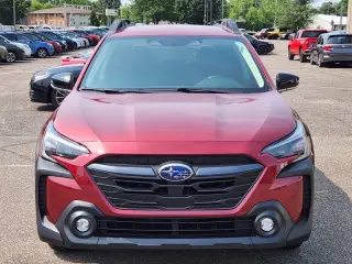 Subaru Outback 2025