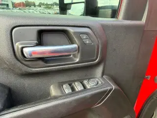 Chevrolet Silverado 2500HD 2022 4x4 Custom 4dr Crew Cab SB
