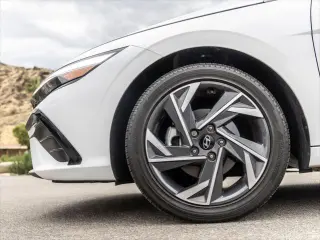 Hyundai ELANTRA 2025 SEL Convenience 4dr Sedán