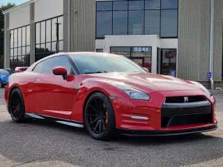 Nissan GT-R 2012