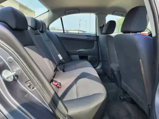 Mitsubishi Lancer 2011