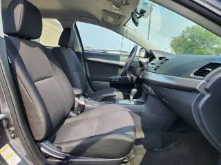 Mitsubishi Lancer 2011
