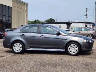 Mitsubishi Lancer 2011
