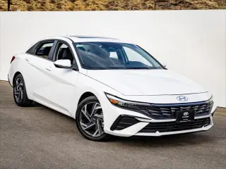 Hyundai ELANTRA Hybrid 2026 Limited 4dr Sedán