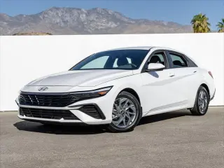 Hyundai ELANTRA 2024 SEL 4dr Sedán