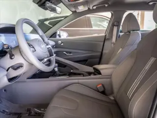 Hyundai ELANTRA 2024 SEL 4dr Sedán