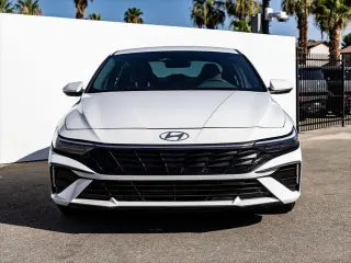 Hyundai ELANTRA 2024 SEL 4dr Sedán