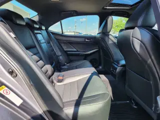 2016 Lexus IS 300