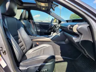 2016 Lexus IS 300