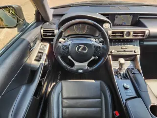 2016 Lexus IS 300