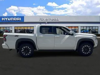 Nissan Frontier 2023 4x4 PRO-4X 4dr Crew Cab 5 ft. SB