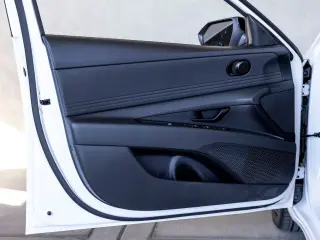 Hyundai ELANTRA 2025 SEL Sport 4dr Sedán