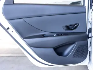 Hyundai ELANTRA 2025 SEL Sport 4dr Sedán