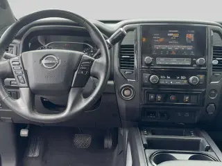 Nissan Titan 2024 4x2 SV 4dr Crew Cab 5.6 ft. SB