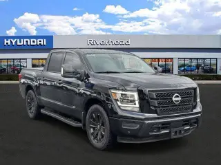 Nissan Titan 2024 4x2 SV 4dr Crew Cab 5.6 ft. SB