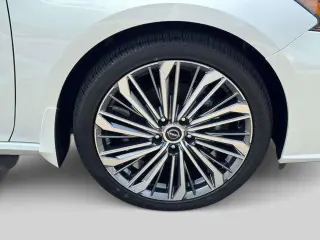 Nissan Altima 2025 2.5 SL 4dr Sedán
