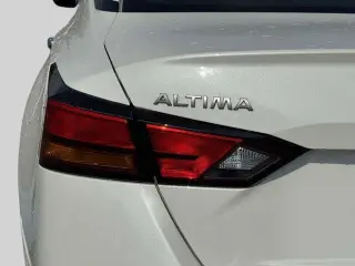 Nissan Altima 2025 2.5 SL 4dr Sedán