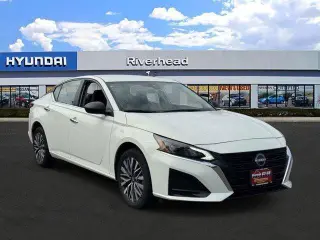 Nissan Altima 2025 AWD 2.5 SV 4dr Sedán