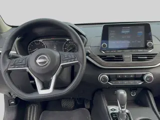 Nissan Altima 2025 AWD 2.5 SV 4dr Sedán
