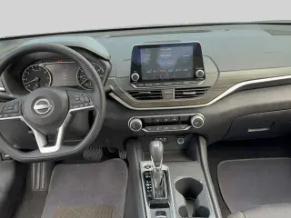 Nissan Altima 2025 AWD 2.5 SV 4dr Sedán
