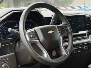 Chevrolet Silverado 1500 2024