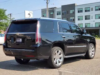 Cadillac Escalade 2018