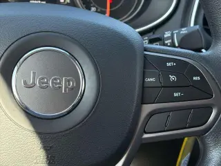 Jeep Cherokee 2021 Latitude 4 SUV
