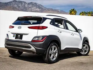 Hyundai KONA 2023 SEL 4dr Crossover