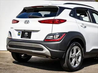 Hyundai KONA 2023 SEL 4dr Crossover