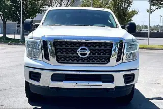 Nissan Titan XD 2017 4x2 S 2dr Single Cab (Diésel)