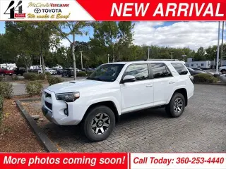 Toyota 4Runner 2019 4x4 SR5 4dr SUV