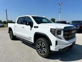 GMC Sierra 1500 2023 4x4 AT4 4dr Crew Cab 5.8 ft. SB